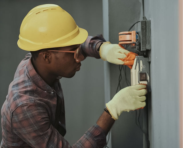 Chuveiro Elétrico em Duque de Caxias: Instalação, Manutenção e Segurança com Eletricista carlos silva